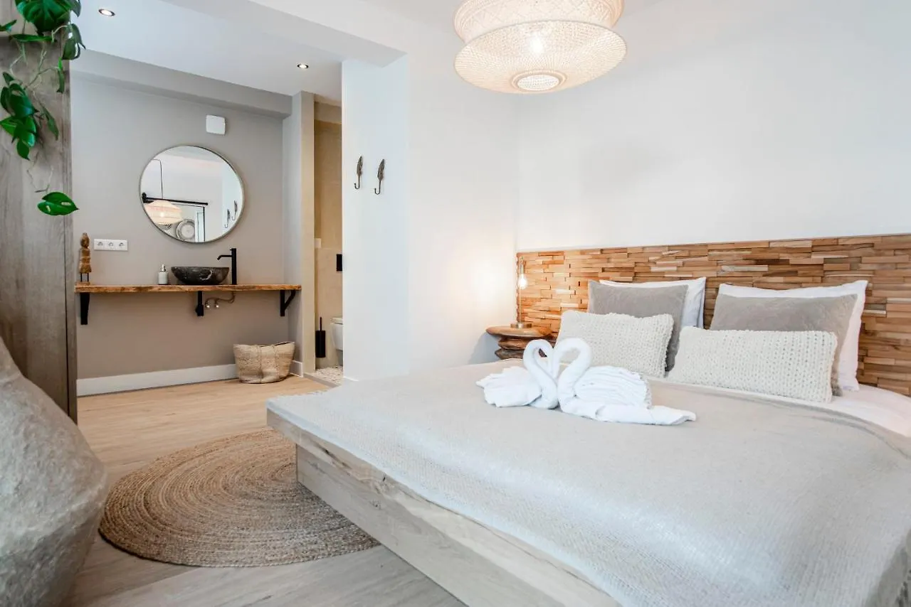 Marley'S Beachhouse - Luxury Apartment With Garden Zandvoort