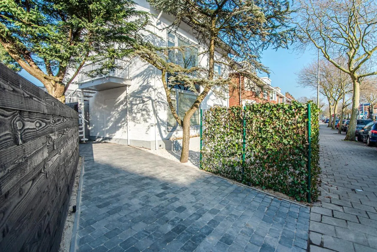 Marley'S Beachhouse - Luxury Apartment With Garden Zandvoort Niederlande